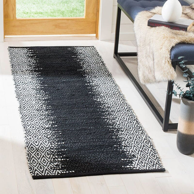 Safavieh Vintage Leather Vtl389C Light Grey / Black Rugs.