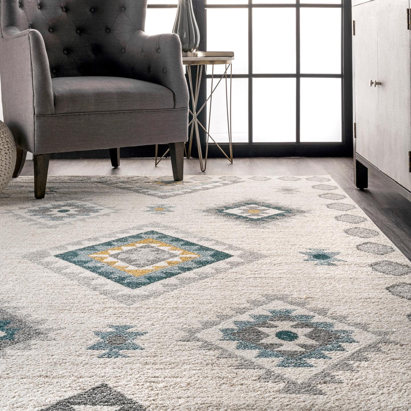 Nuloom Emery Aztec Nem1371A Light Gray Area Rug