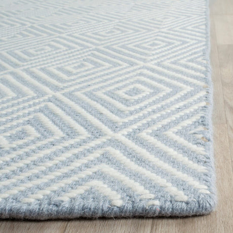 Safavieh Wilton Wil715B Light Blue / Ivory Rugs.