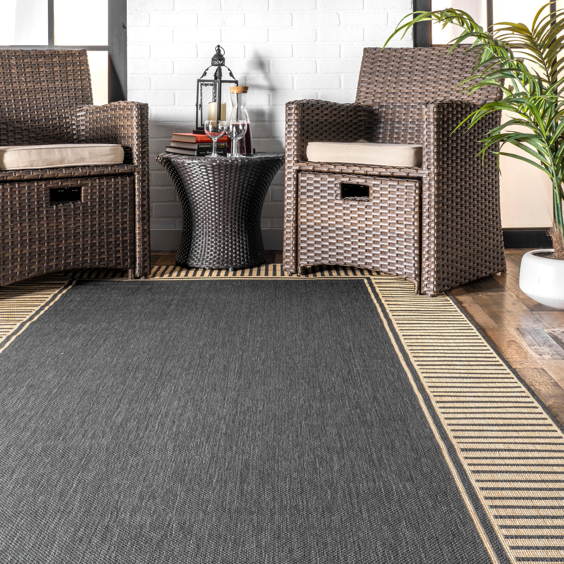 Nuloom Asha Simple Border Nas1767A Dark Gray Area Rug