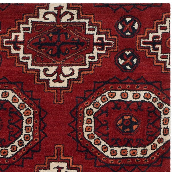 Safavieh Wyndham Wyd201A Red Damask Area Rug