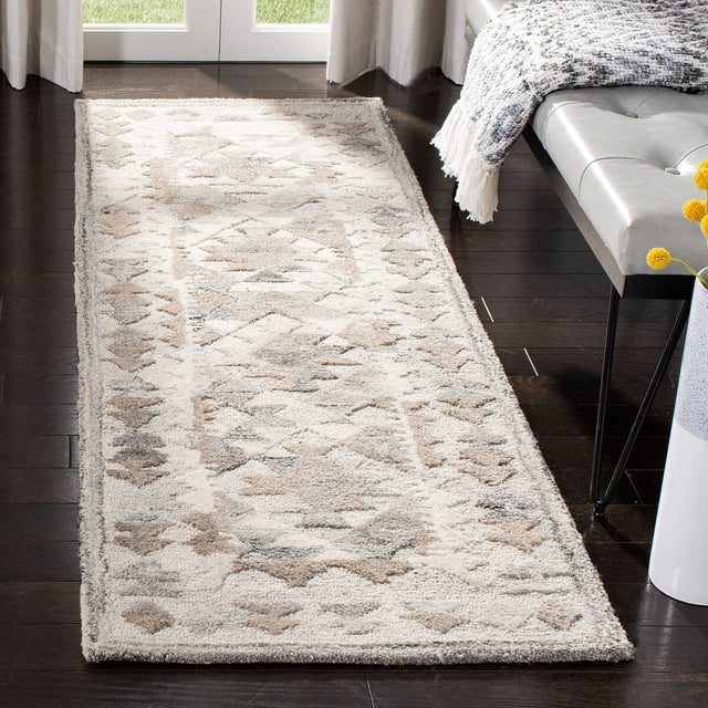 Safavieh Wyndham Wyd804B Grey / Taupe Rugs.