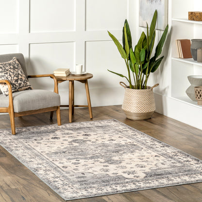 AreaRugs.com Wavaj Nwa1045B Gray Area Rug