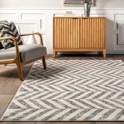 Nuloom Darleen Chevron Nda1743A Beige Area Rug