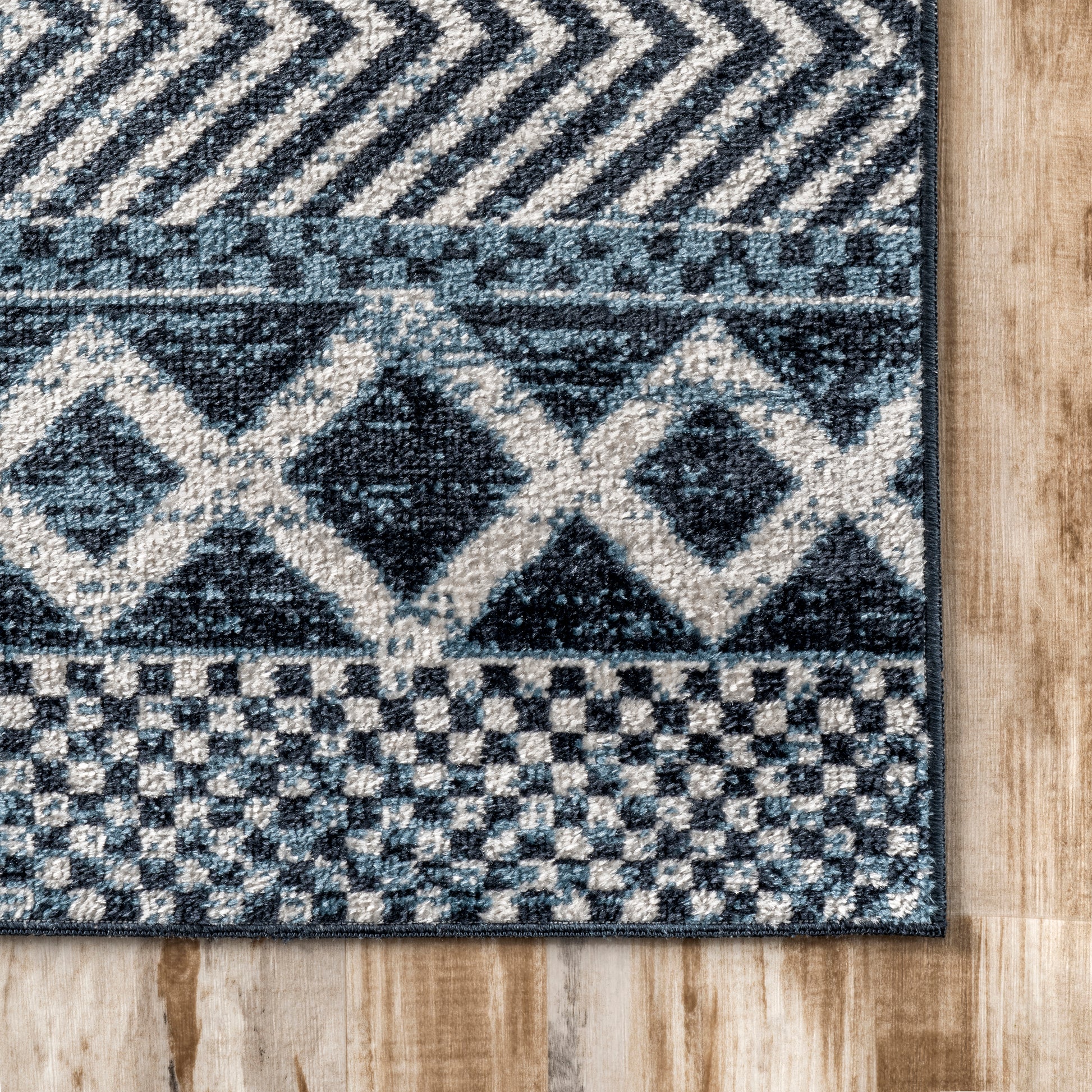 AreaRugs.com Wavaj Nwa1278A Blue Area Rug