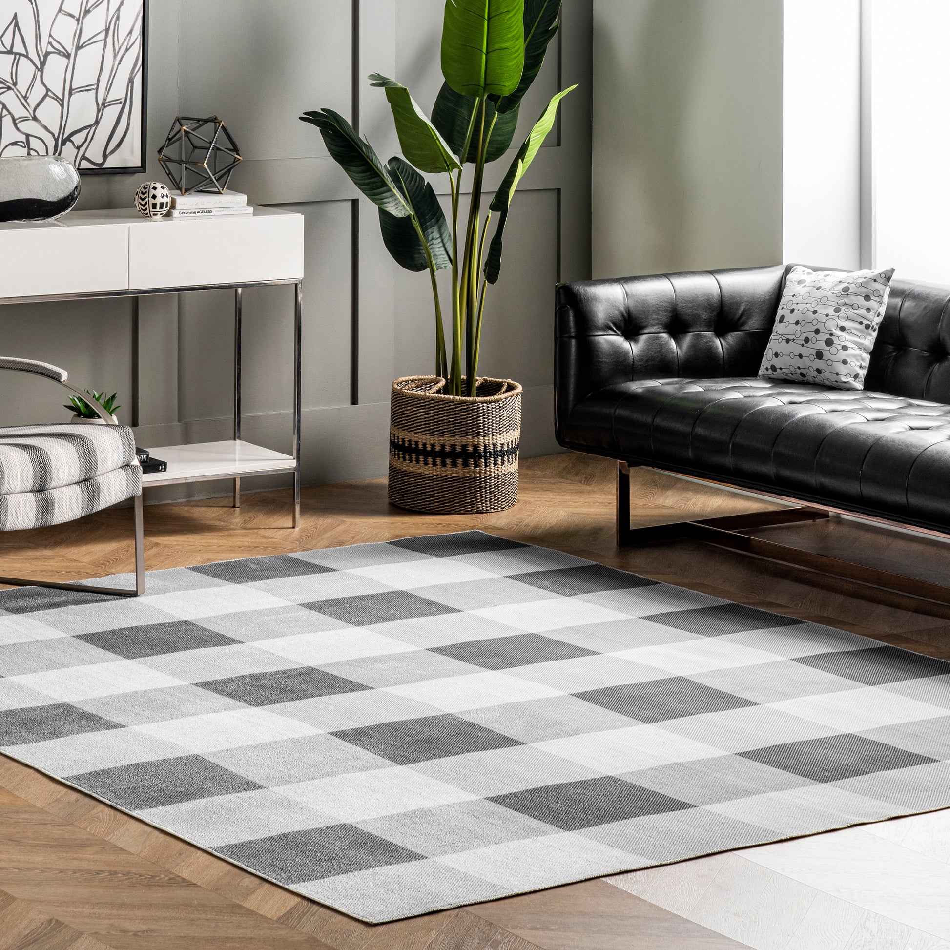 AreaRugs.com Wavaj Nwa1061B Gray Area Rug