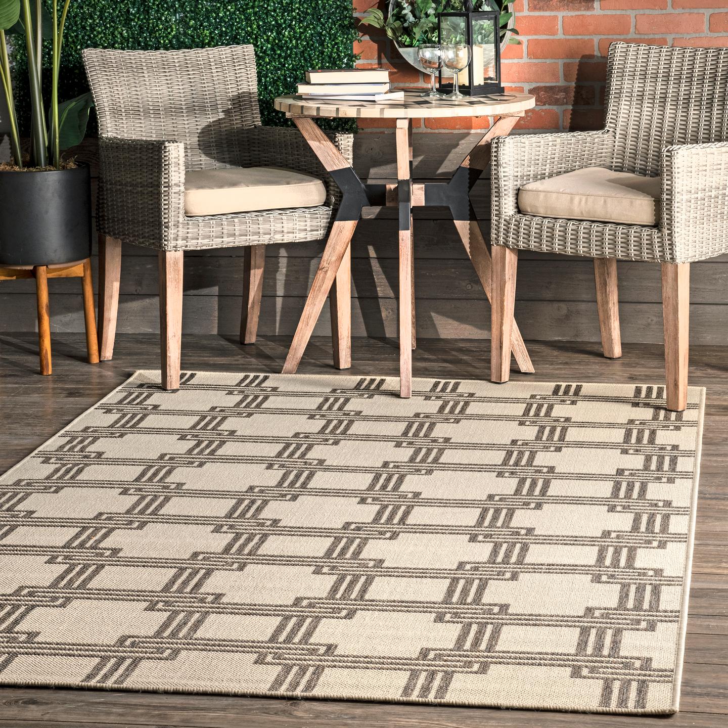 Nuloom Malaya Greek Trellis Nma2876B Ivory Area Rug