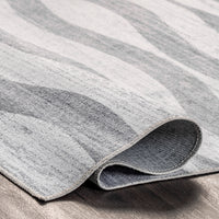 AreaRugs.com Wavaj Nwa1103A Light Gray Area Rug