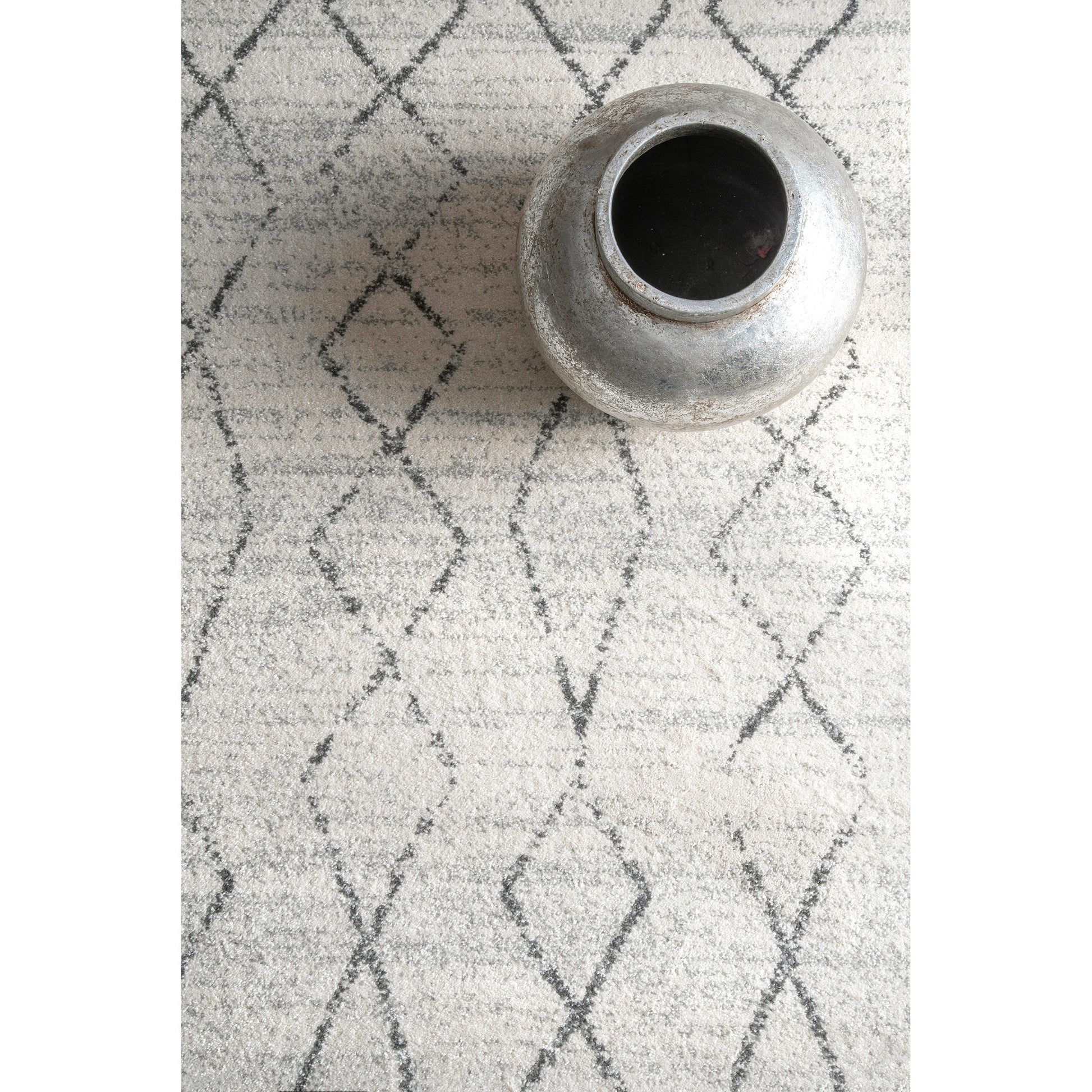 Nuloom Dede Nde3121A Beige Area Rug