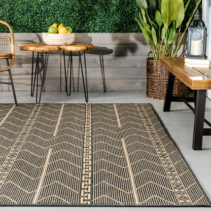 Nuloom Ivonne Chevron Tribal Niv1818A Charcoal Area Rug