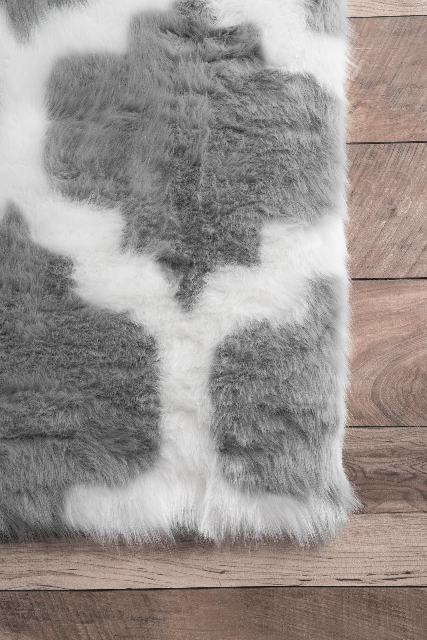 Nuloom Faux Sheepskin Shaunna Nfa1575A Gray Area Rug