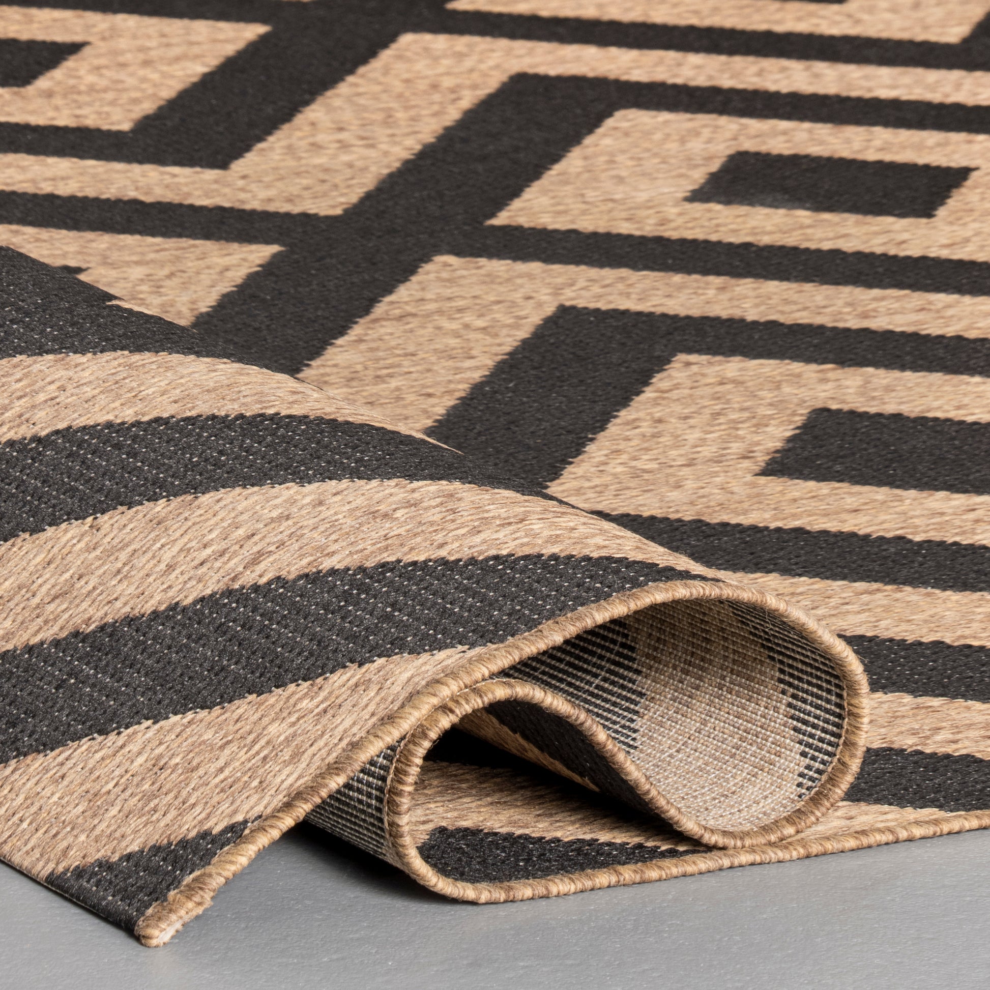 Nuloom Shane Celtic Trellis Nsh2868C Brown Area Rug