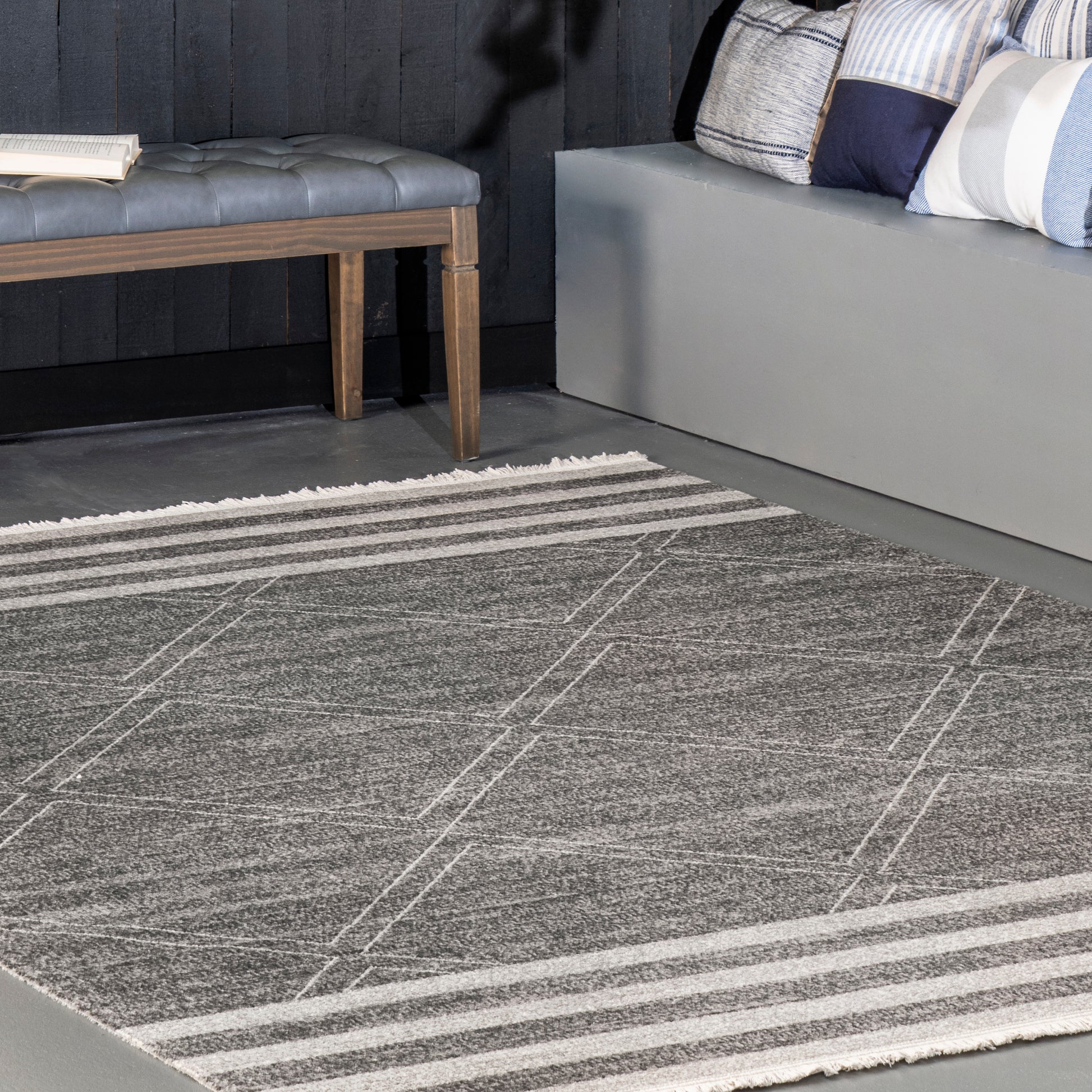 Nuloom Roberge Coastal Nro1487B Gray Area Rug