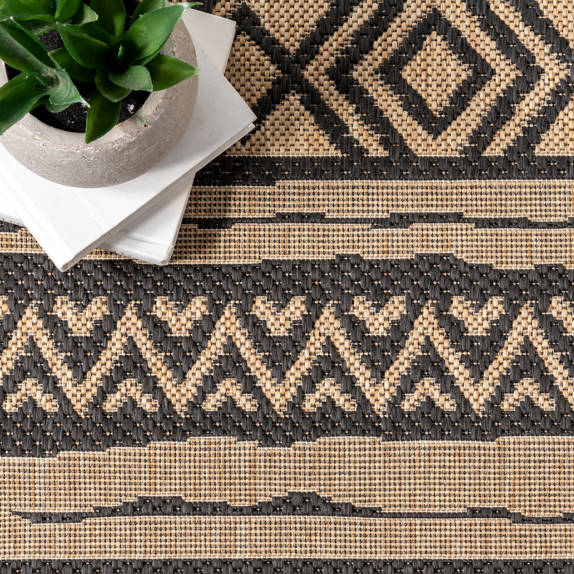 Nuloom Abbey Tribal Nab1799D Charcoal Area Rug