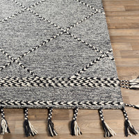 Surya Zanafi Tassels Zts-2307 Black, Cream Area Rug